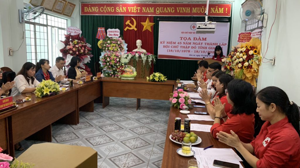 HỘI CHỮ THẬP ĐỎ VIỆT NAM