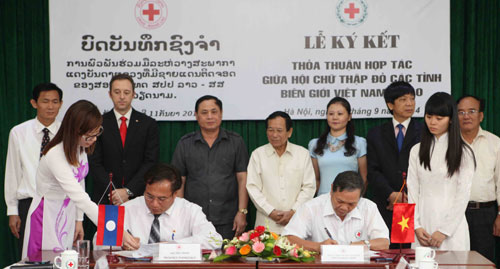 HỘI CHỮ THẬP ĐỎ VIỆT NAM