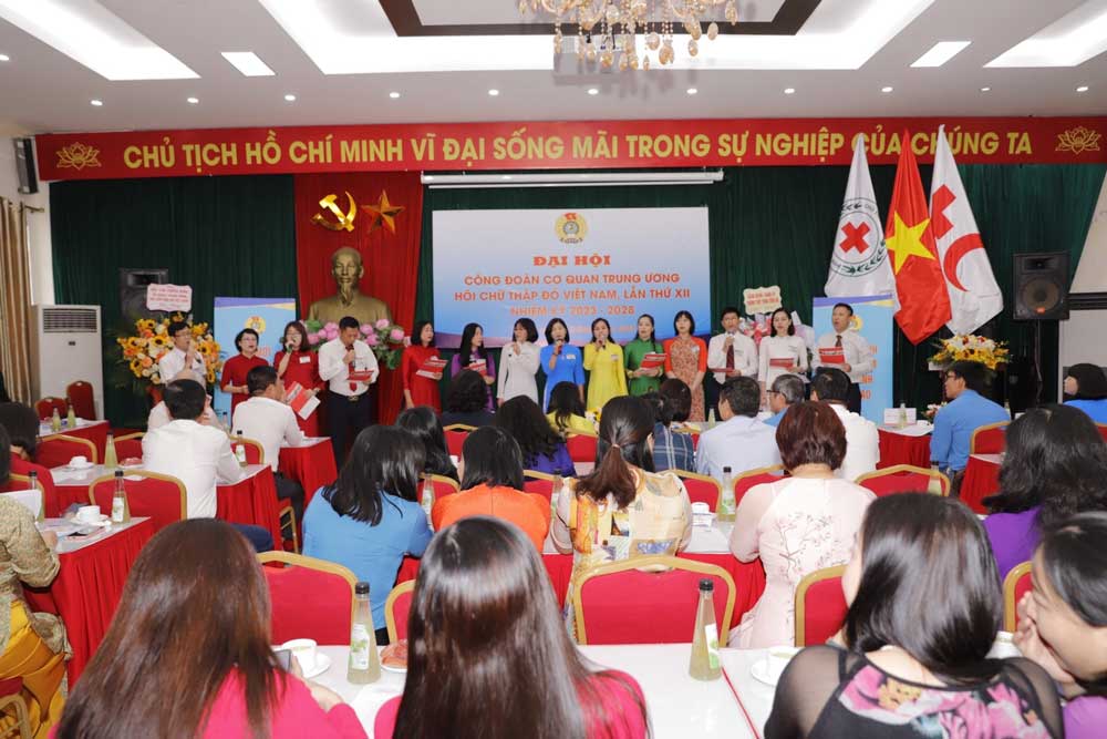HỘI CHỮ THẬP ĐỎ VIỆT NAM