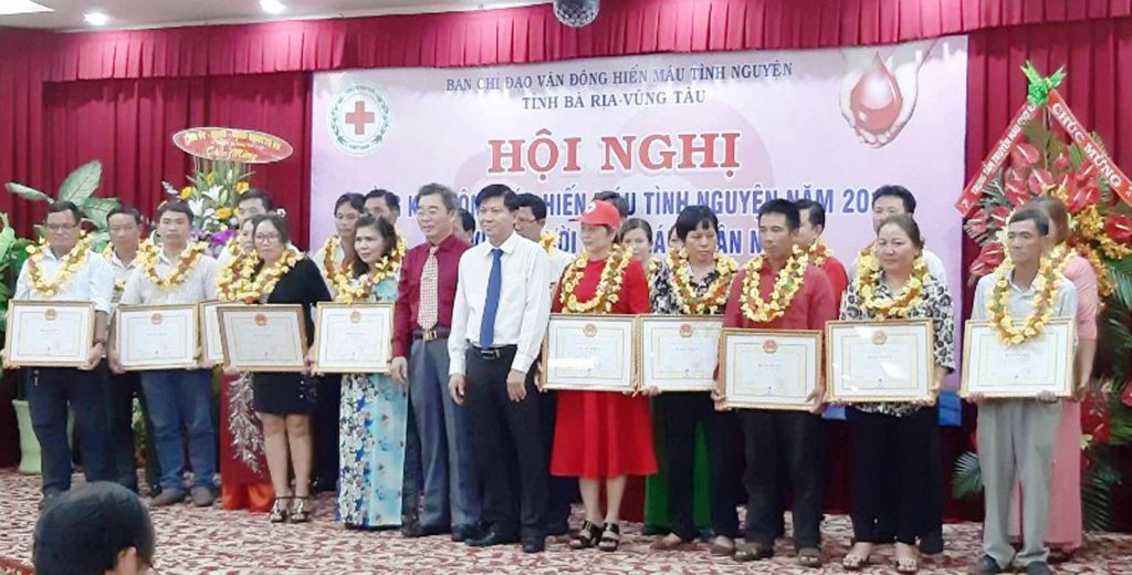 HỘI CHỮ THẬP ĐỎ VIỆT NAM