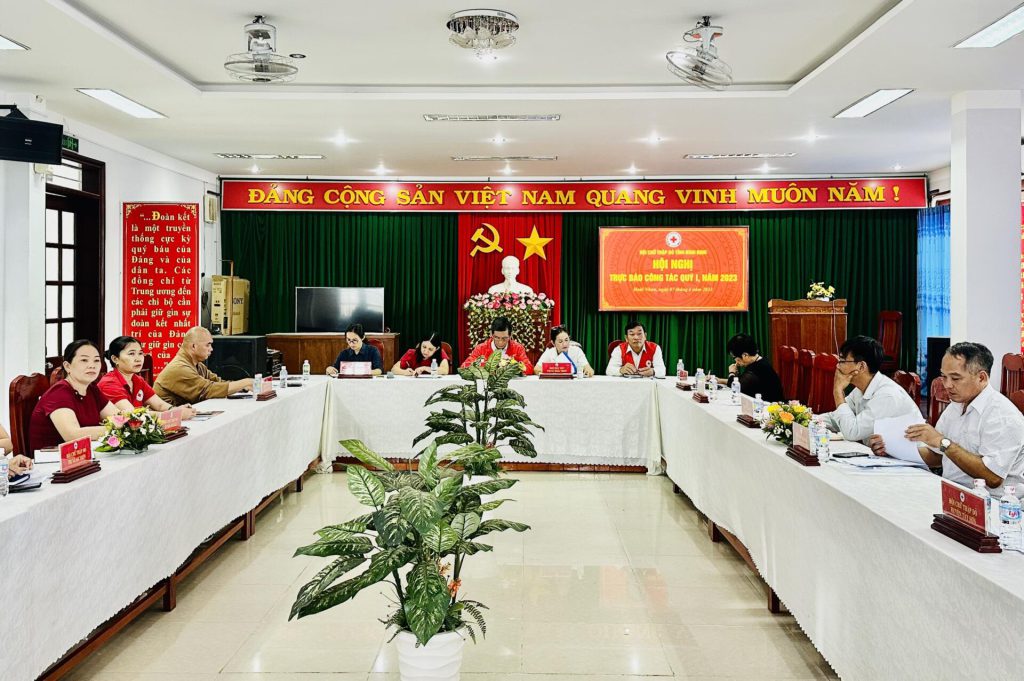 HỘI CHỮ THẬP ĐỎ VIỆT NAM