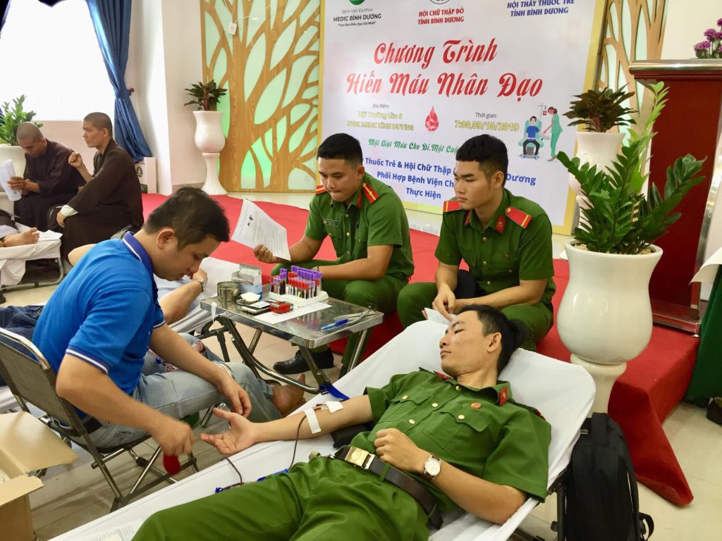 HỘI CHỮ THẬP ĐỎ VIỆT NAM