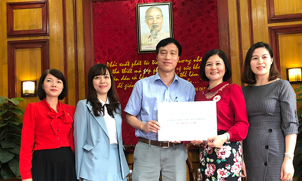 HỘI CHỮ THẬP ĐỎ VIỆT NAM