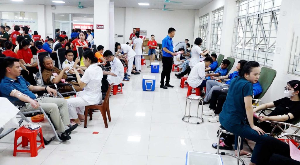HỘI CHỮ THẬP ĐỎ VIỆT NAM