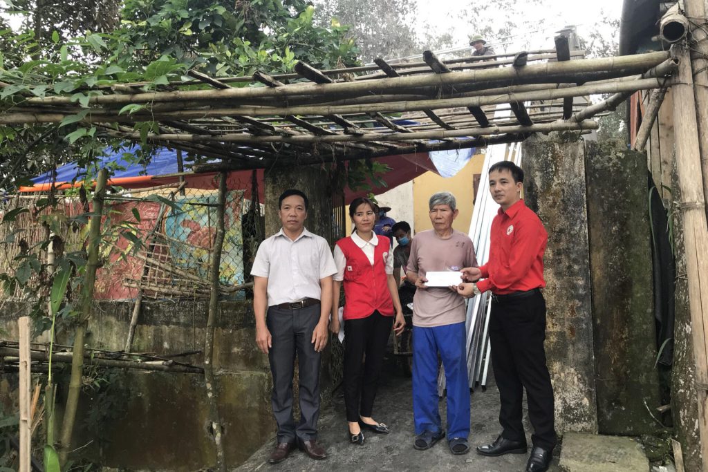 HỘI CHỮ THẬP ĐỎ VIỆT NAM