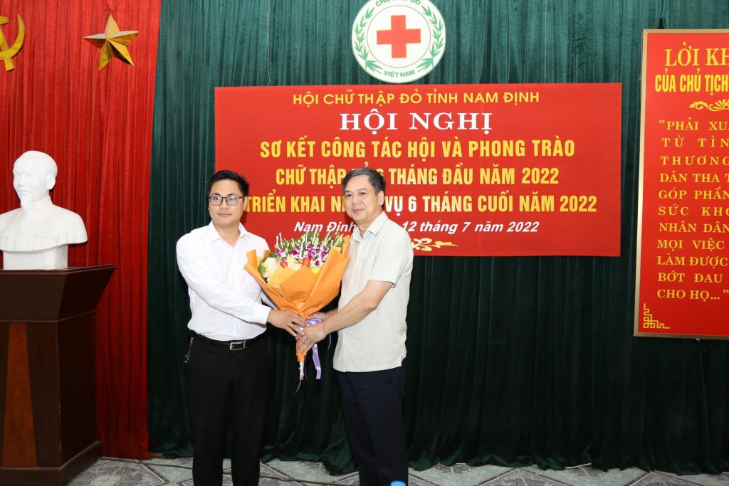 HỘI CHỮ THẬP ĐỎ VIỆT NAM