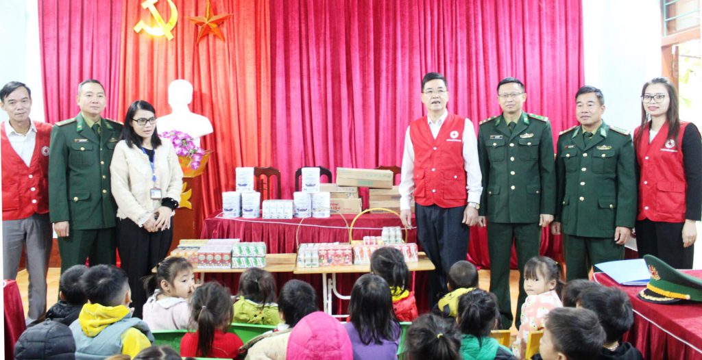 HỘI CHỮ THẬP ĐỎ VIỆT NAM