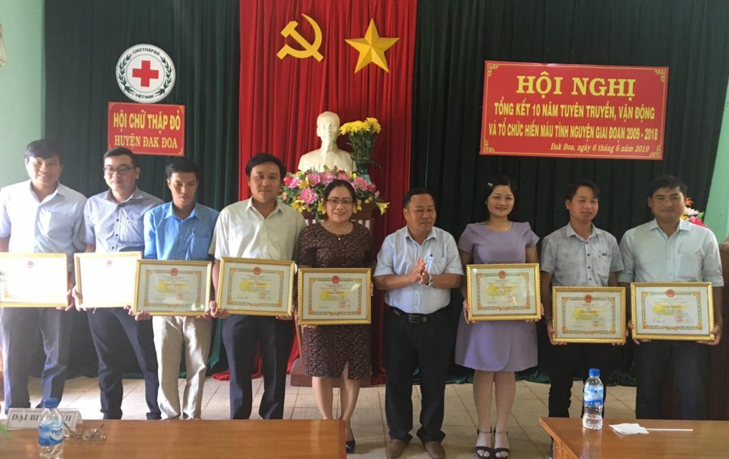 HỘI CHỮ THẬP ĐỎ VIỆT NAM