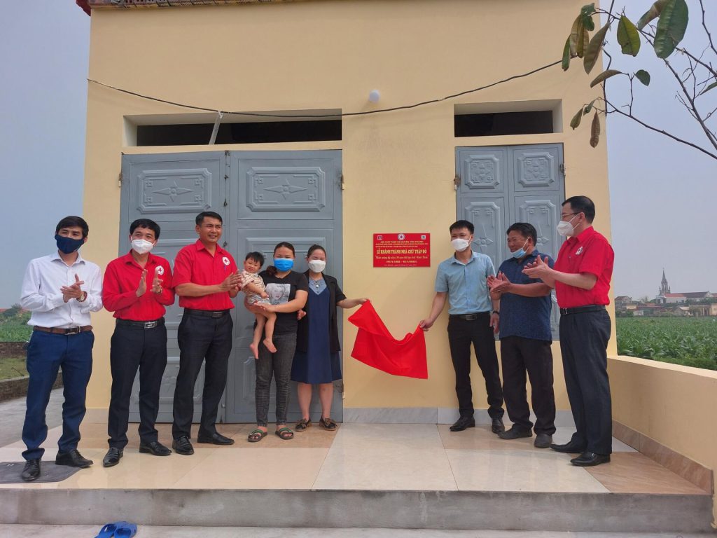 HỘI CHỮ THẬP ĐỎ VIỆT NAM