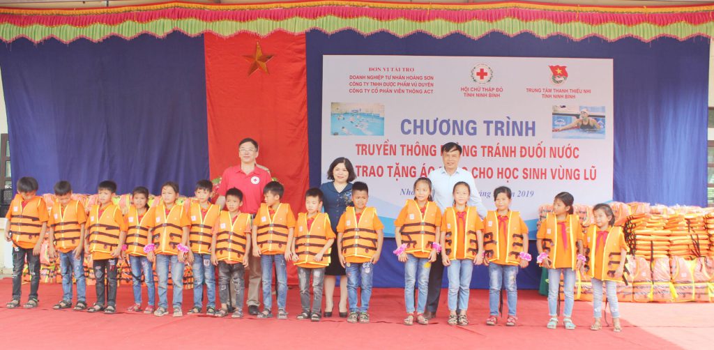 HỘI CHỮ THẬP ĐỎ VIỆT NAM