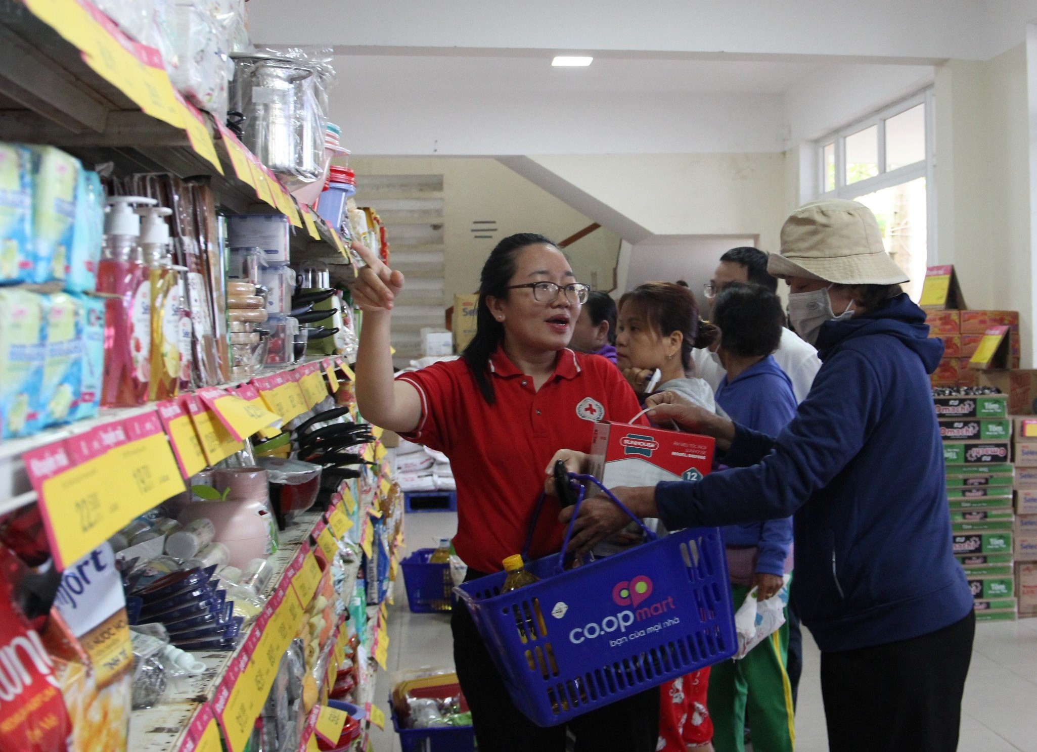 HỘI CHỮ THẬP ĐỎ VIỆT NAM