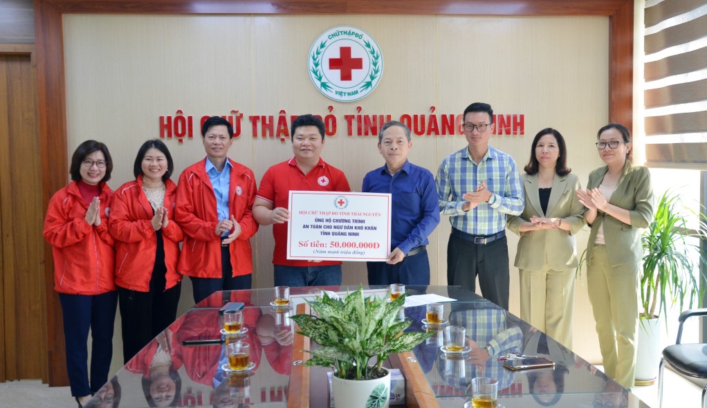 HỘI CHỮ THẬP ĐỎ VIỆT NAM