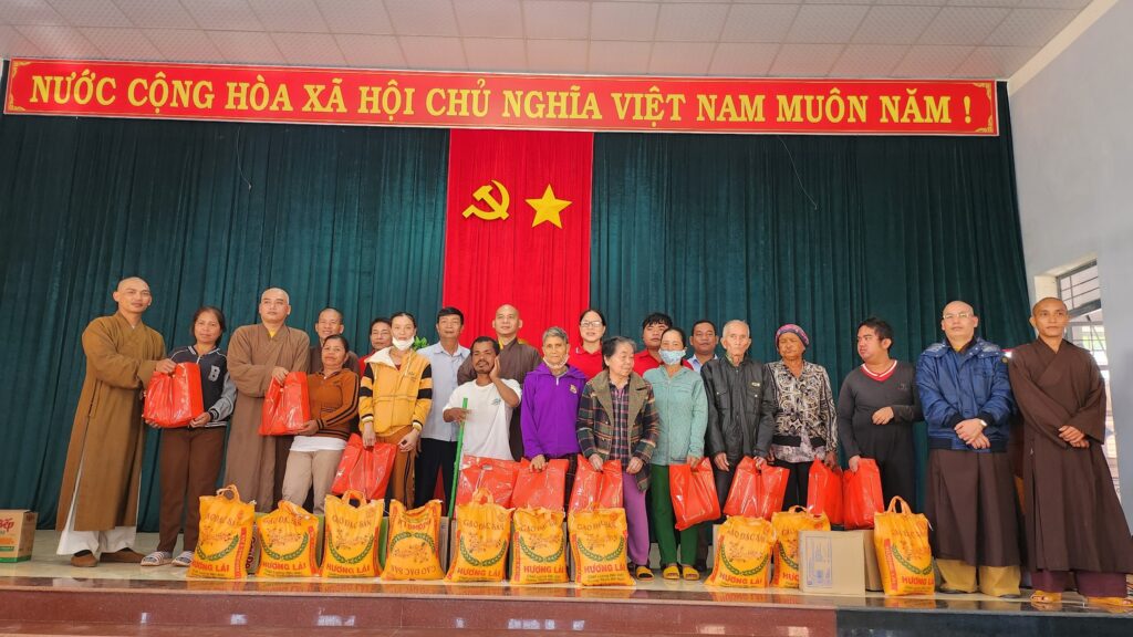 HỘI CHỮ THẬP ĐỎ VIỆT NAM