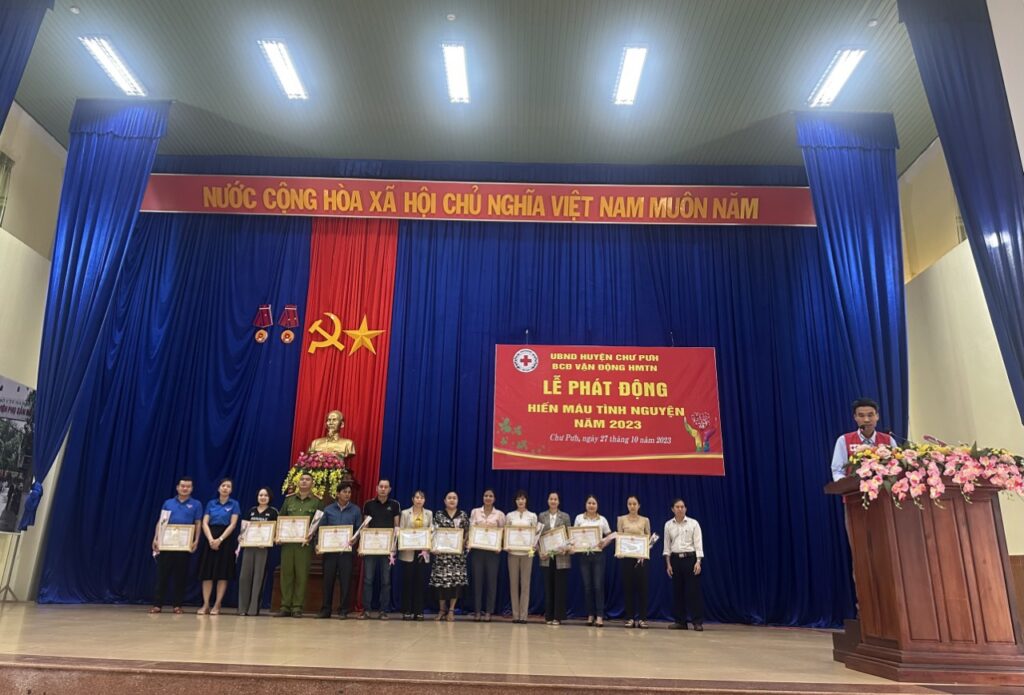 HỘI CHỮ THẬP ĐỎ VIỆT NAM