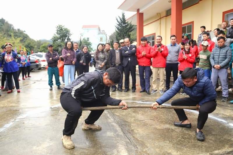 HỘI CHỮ THẬP ĐỎ VIỆT NAM