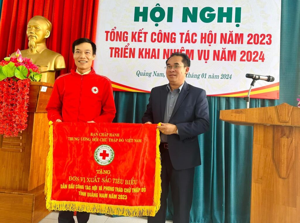 HỘI CHỮ THẬP ĐỎ VIỆT NAM