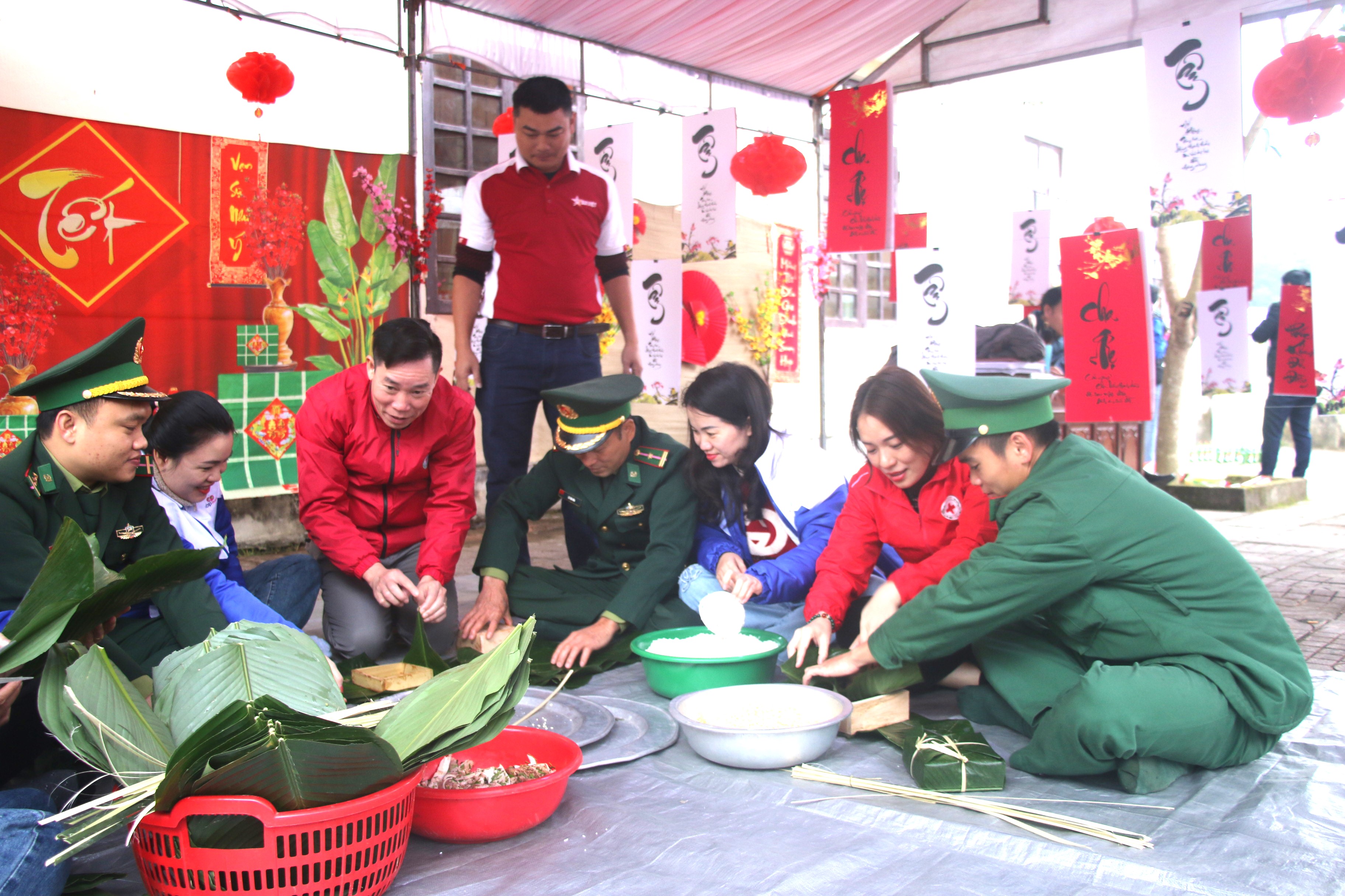 HỘI CHỮ THẬP ĐỎ VIỆT NAM