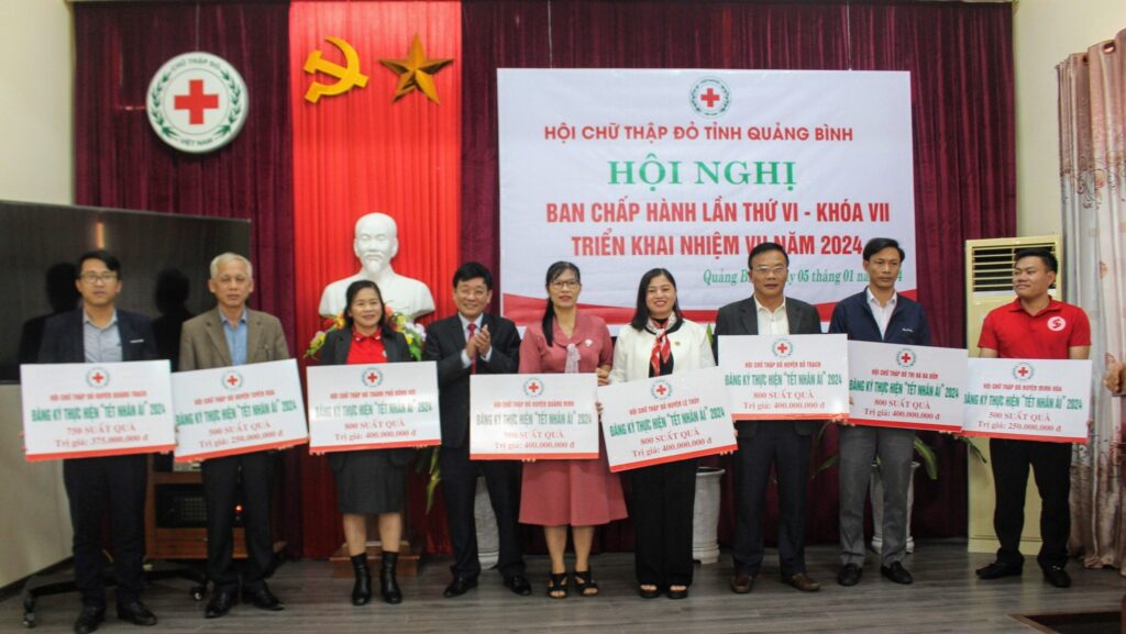 HỘI CHỮ THẬP ĐỎ VIỆT NAM