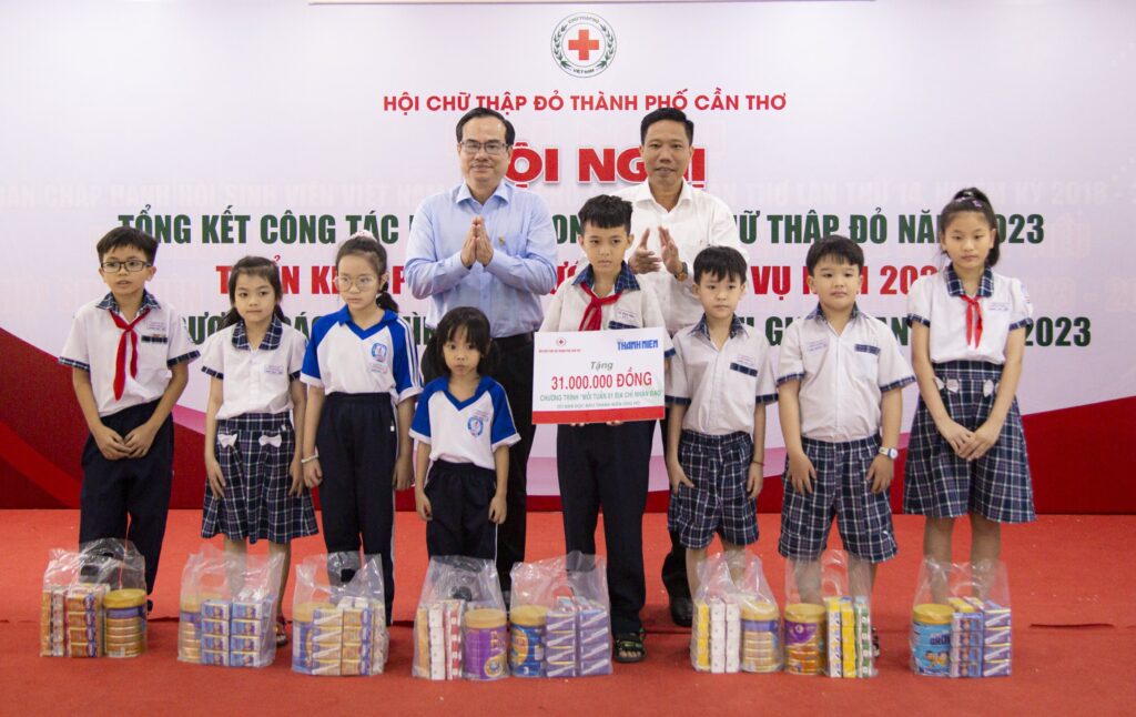 HỘI CHỮ THẬP ĐỎ VIỆT NAM
