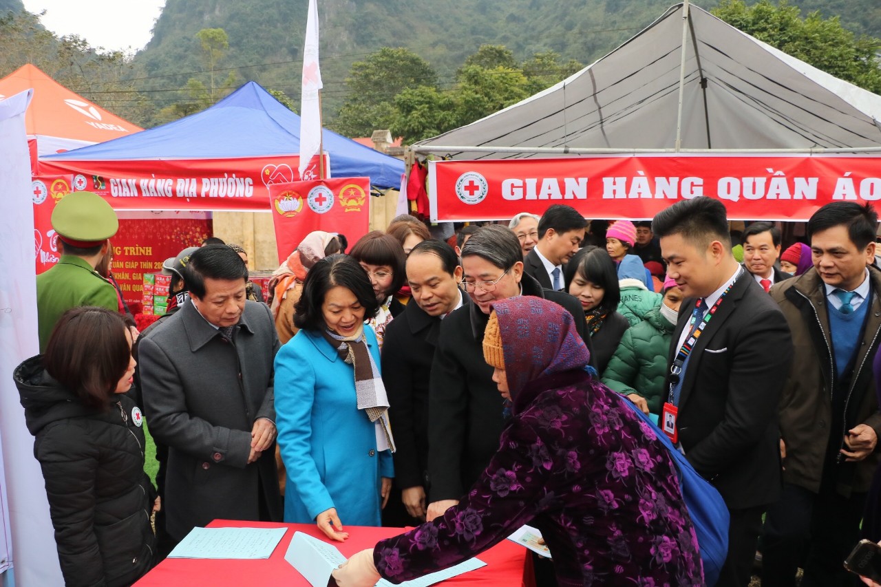 HỘI CHỮ THẬP ĐỎ VIỆT NAM