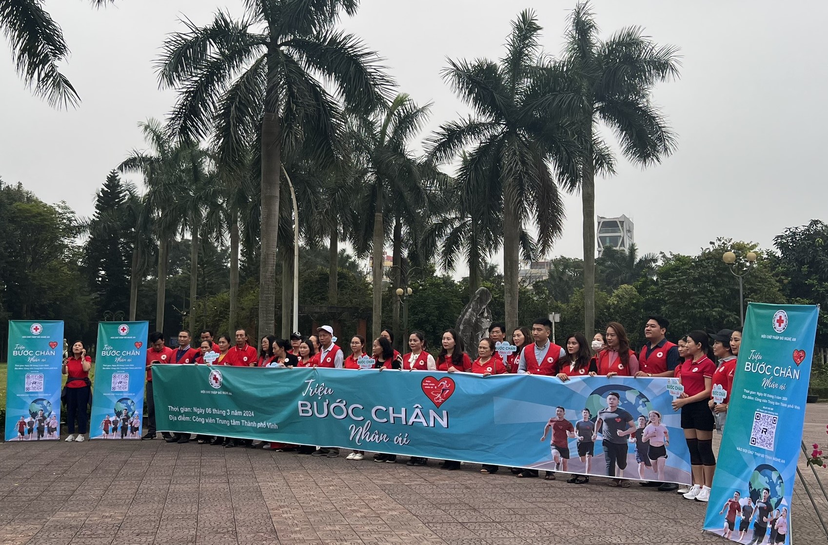 HỘI CHỮ THẬP ĐỎ VIỆT NAM