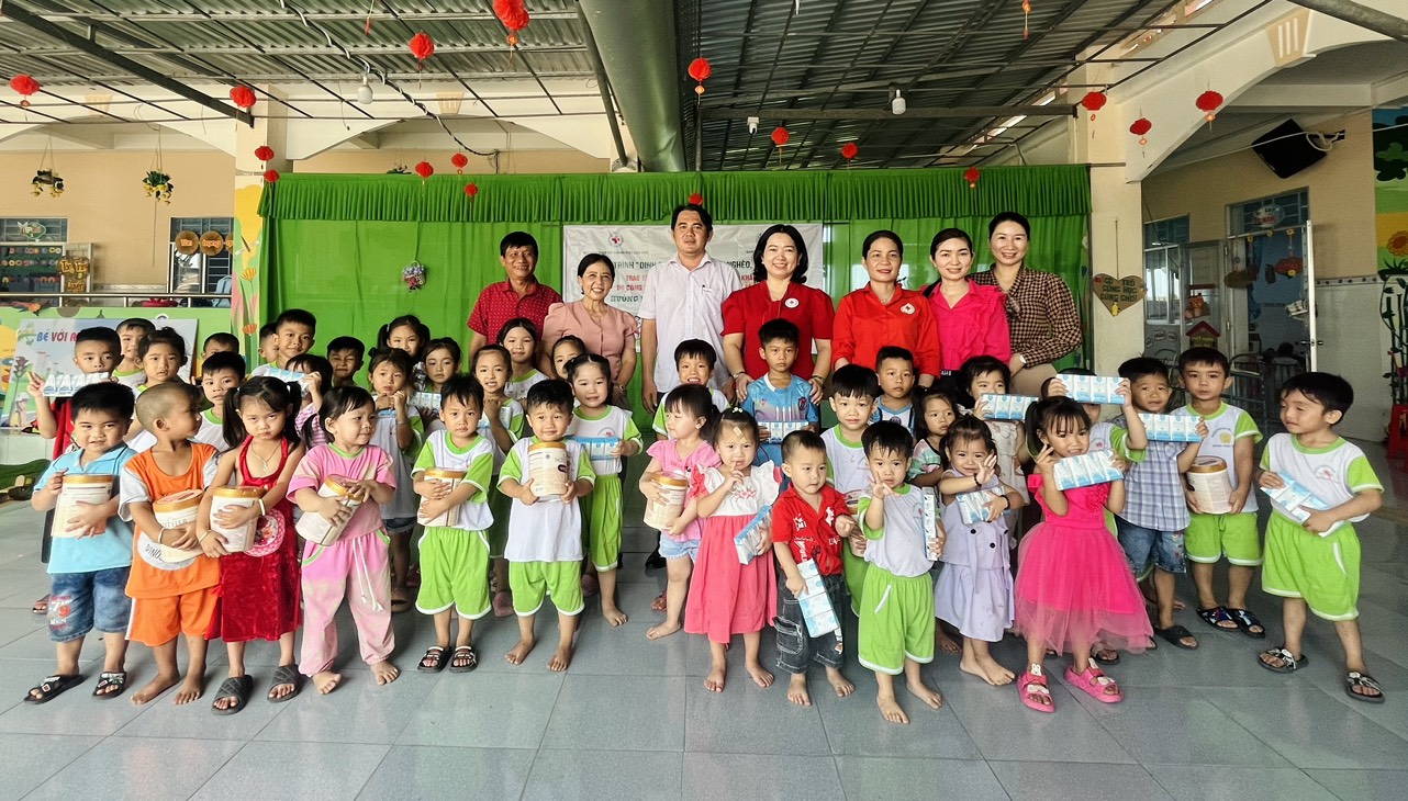 HỘI CHỮ THẬP ĐỎ VIỆT NAM
