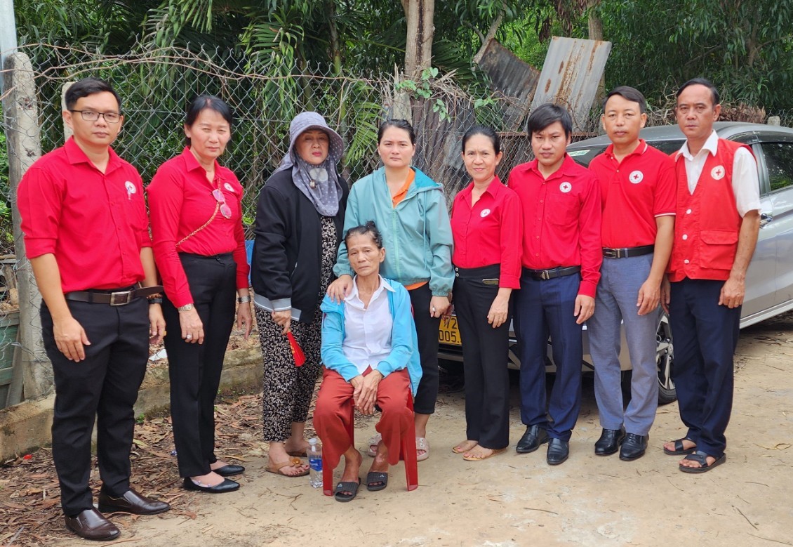 HỘI CHỮ THẬP ĐỎ VIỆT NAM