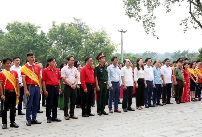 HỘI CHỮ THẬP ĐỎ VIỆT NAM