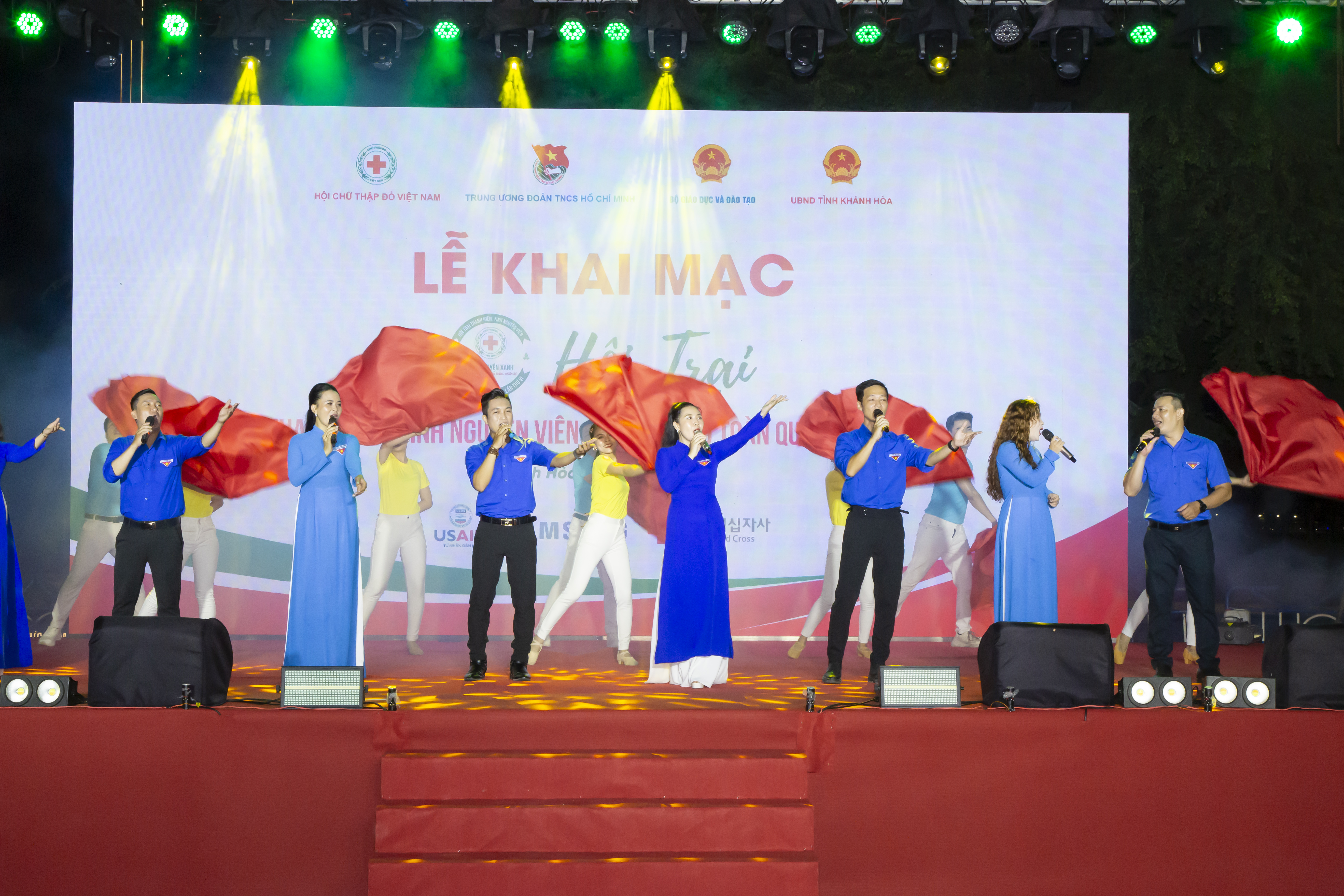 HỘI CHỮ THẬP ĐỎ VIỆT NAM