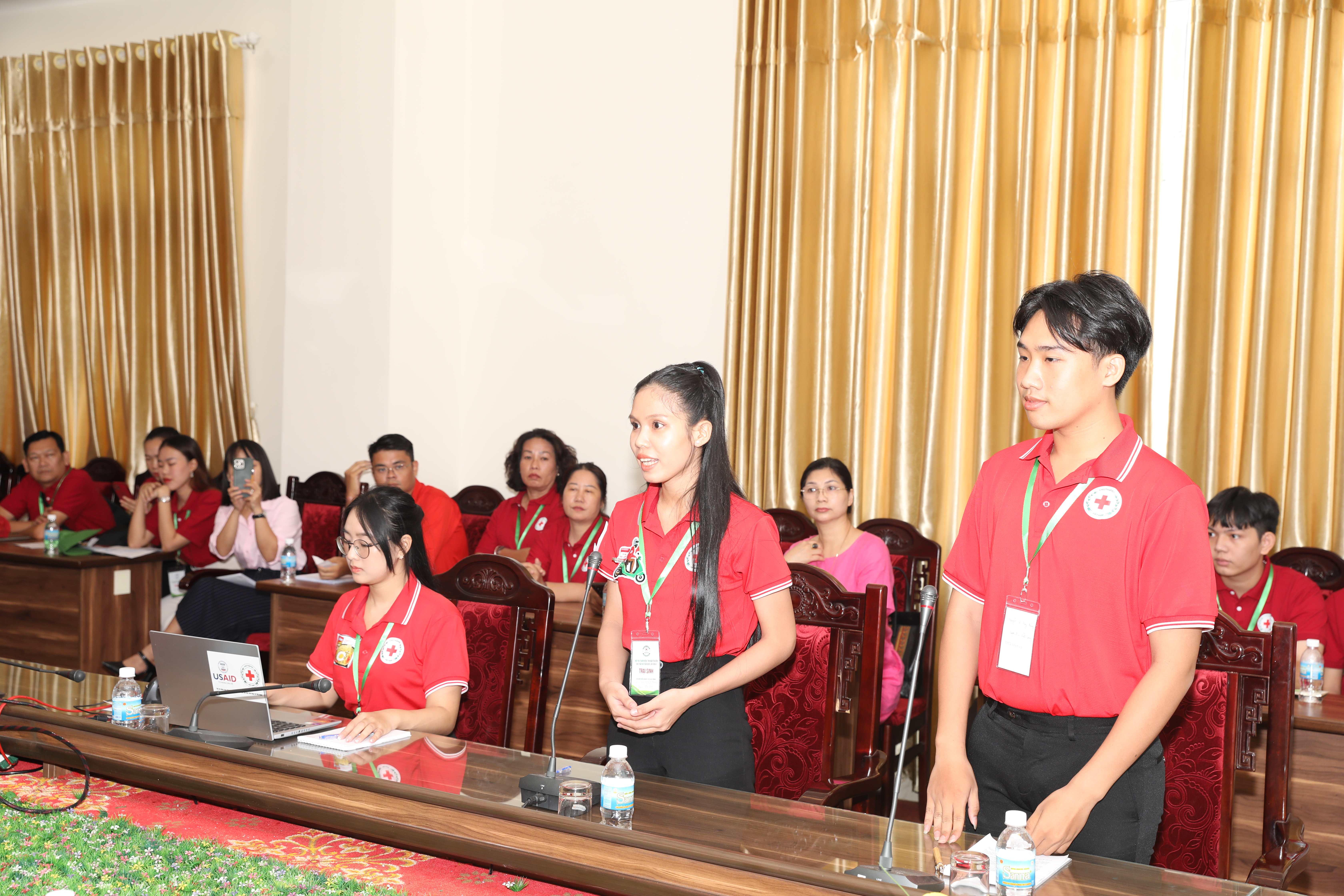 HỘI CHỮ THẬP ĐỎ VIỆT NAM