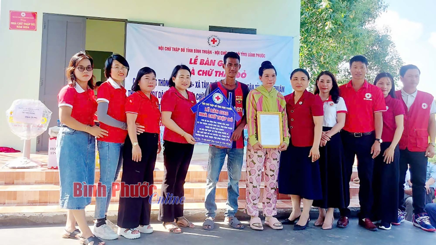 HỘI CHỮ THẬP ĐỎ VIỆT NAM