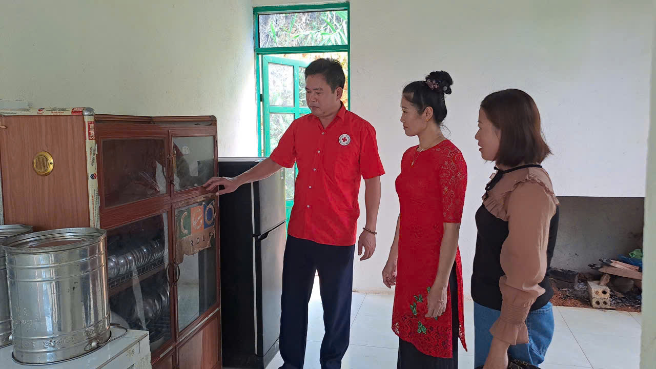 HỘI CHỮ THẬP ĐỎ VIỆT NAM