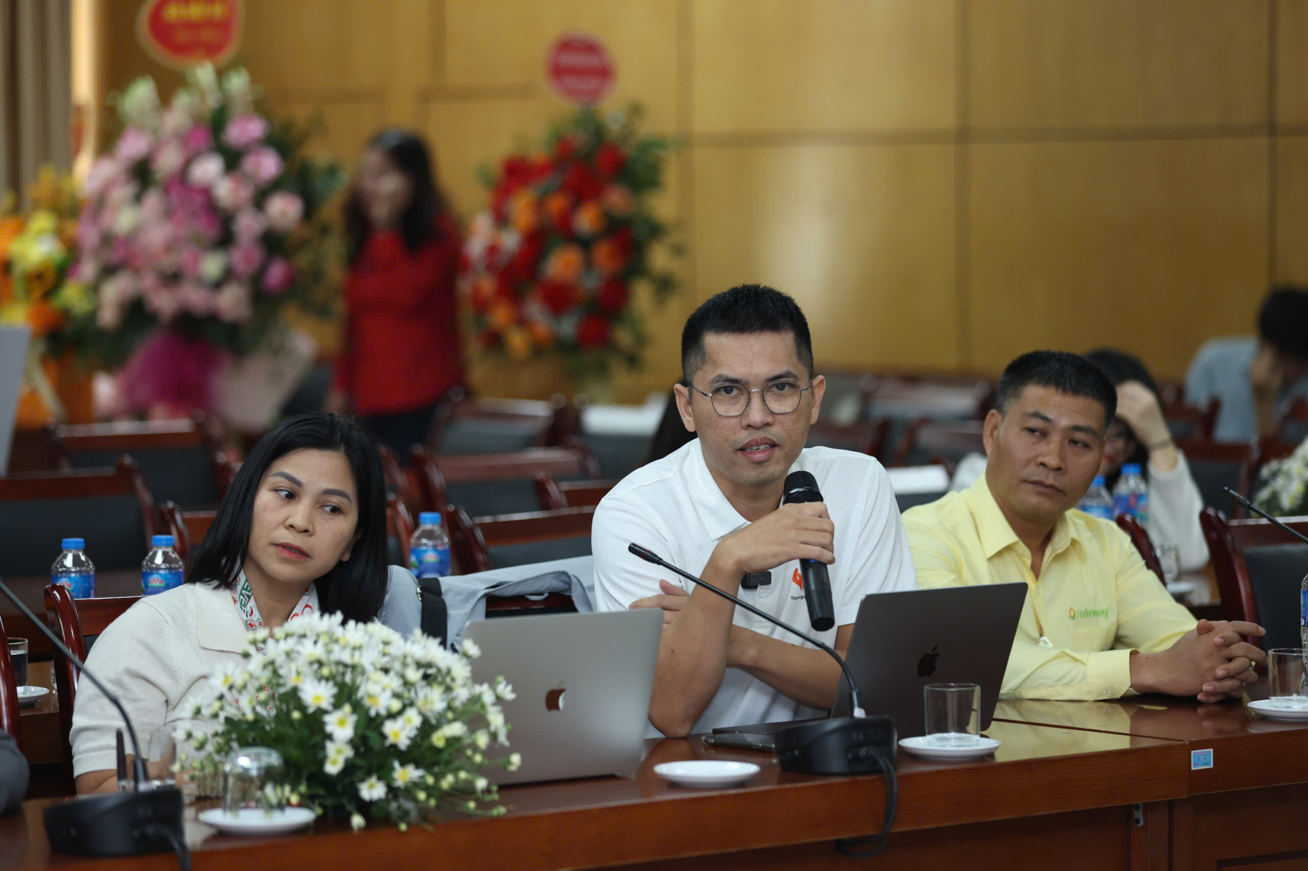 HỘI CHỮ THẬP ĐỎ VIỆT NAM
