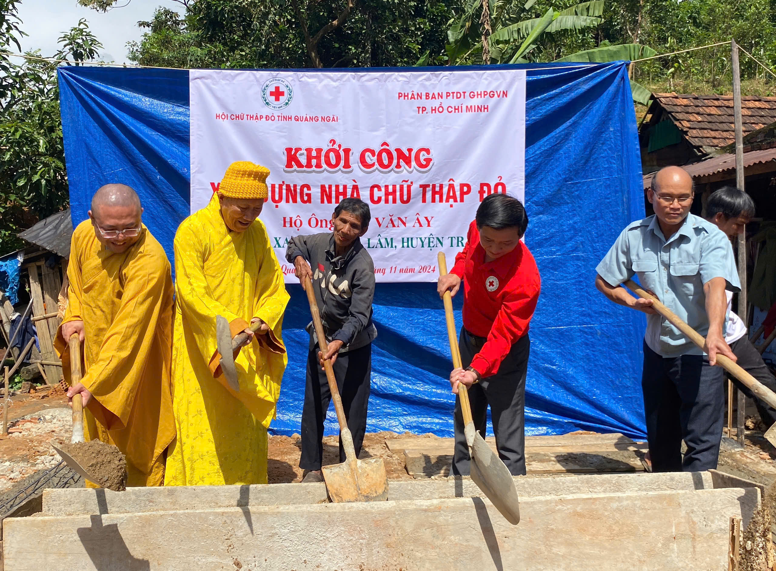 HỘI CHỮ THẬP ĐỎ VIỆT NAM