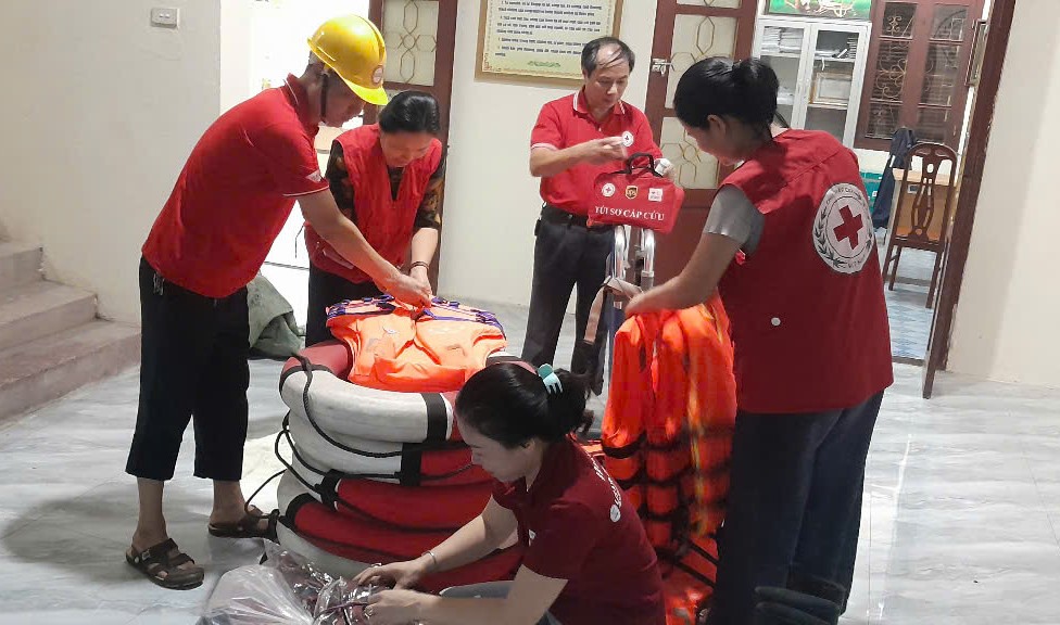 HỘI CHỮ THẬP ĐỎ VIỆT NAM