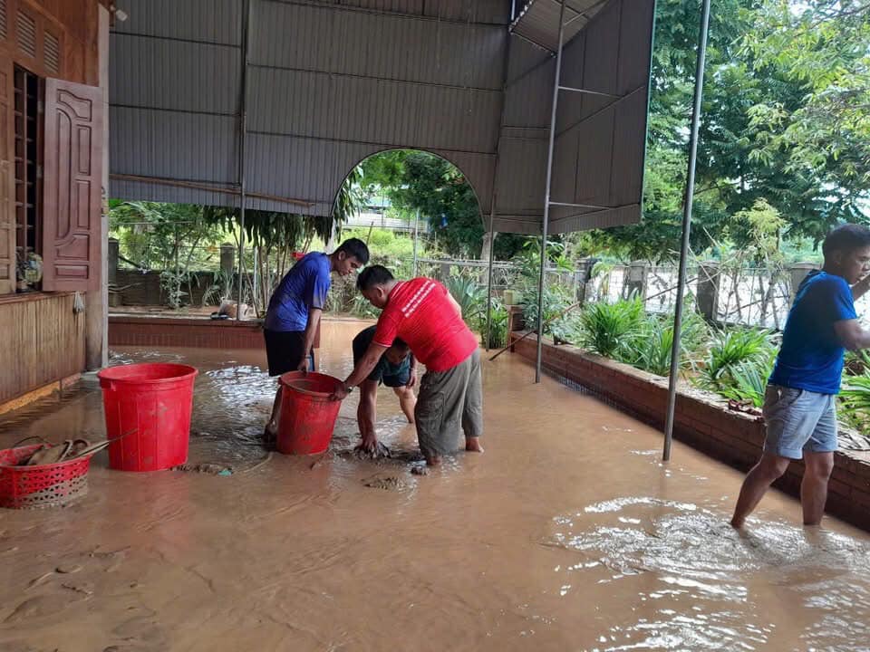 HỘI CHỮ THẬP ĐỎ VIỆT NAM