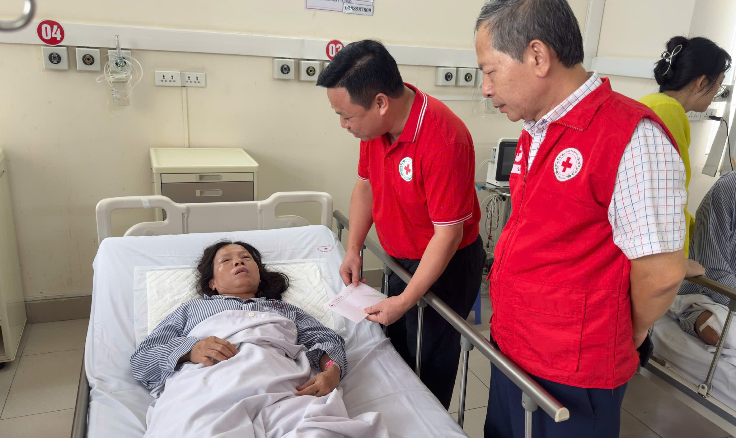 HỘI CHỮ THẬP ĐỎ VIỆT NAM