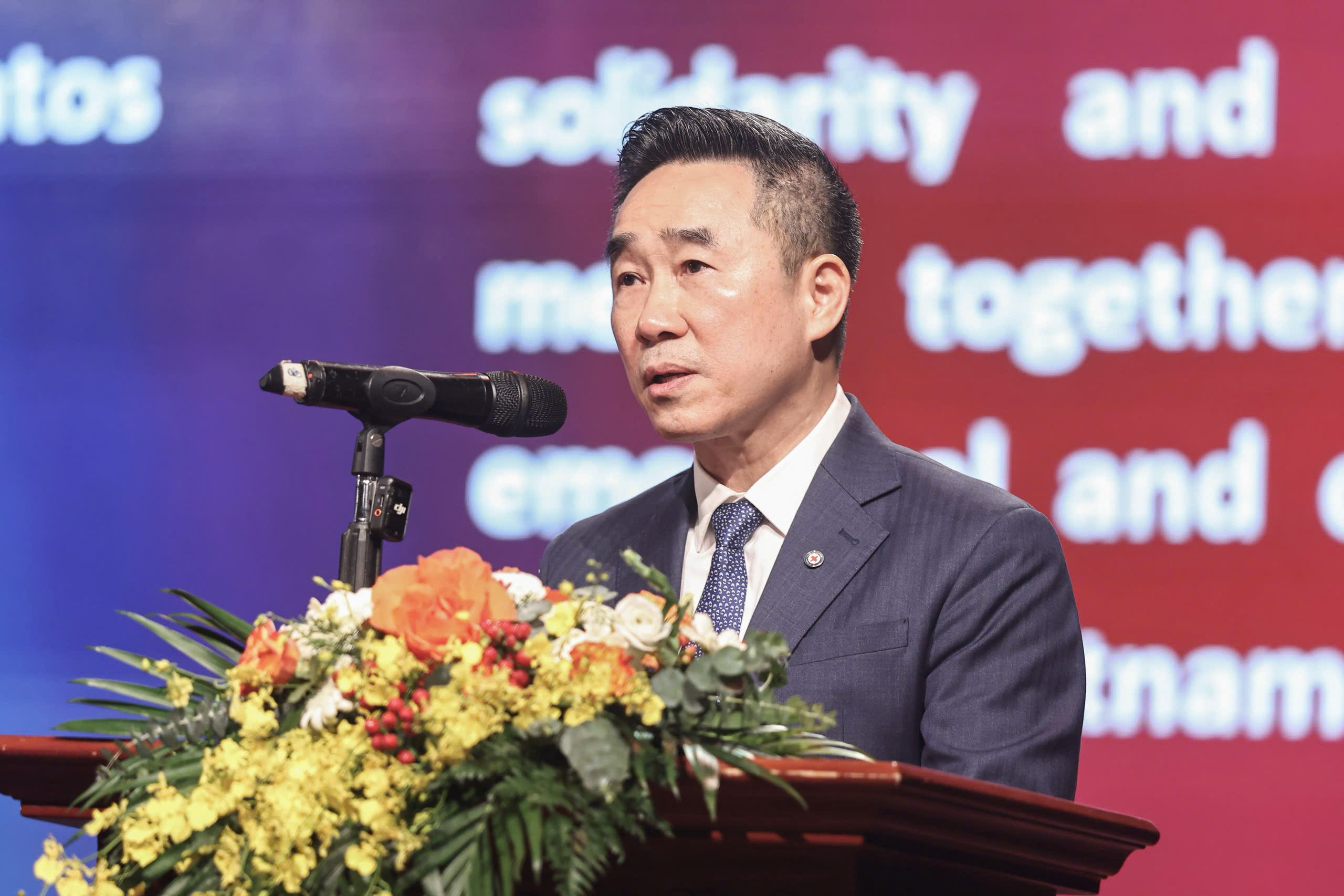 HỘI CHỮ THẬP ĐỎ VIỆT NAM