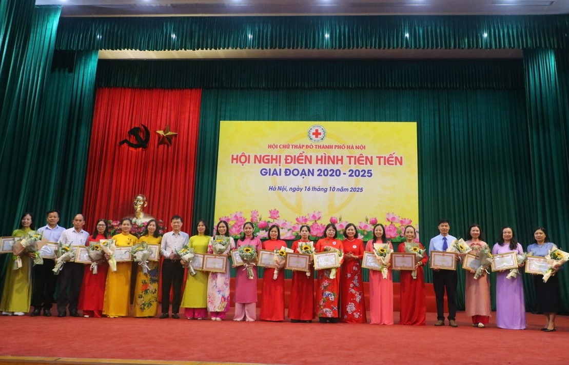 HỘI CHỮ THẬP ĐỎ VIỆT NAM