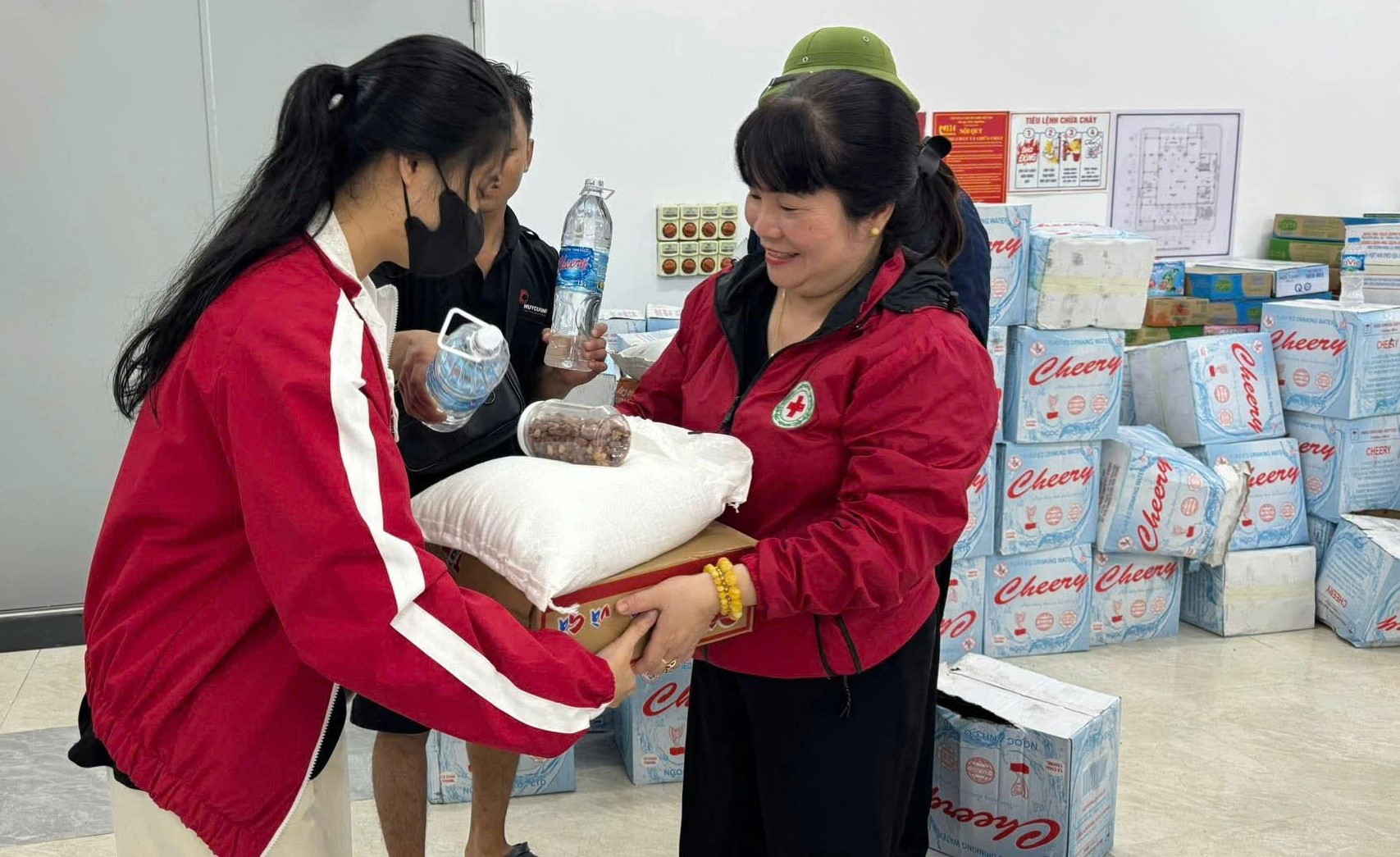 HỘI CHỮ THẬP ĐỎ VIỆT NAM
