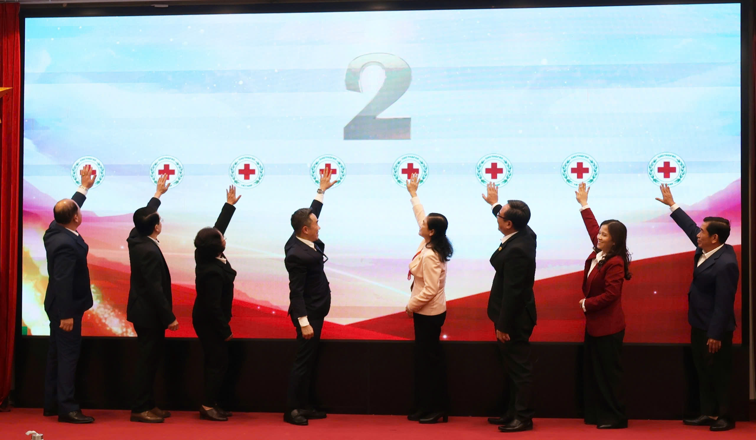 HỘI CHỮ THẬP ĐỎ VIỆT NAM