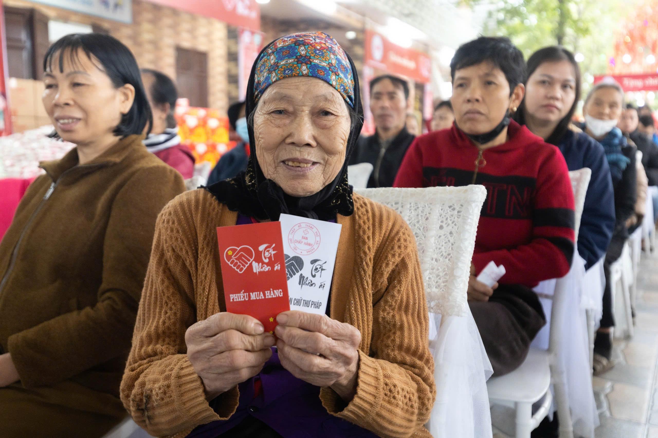 HỘI CHỮ THẬP ĐỎ VIỆT NAM