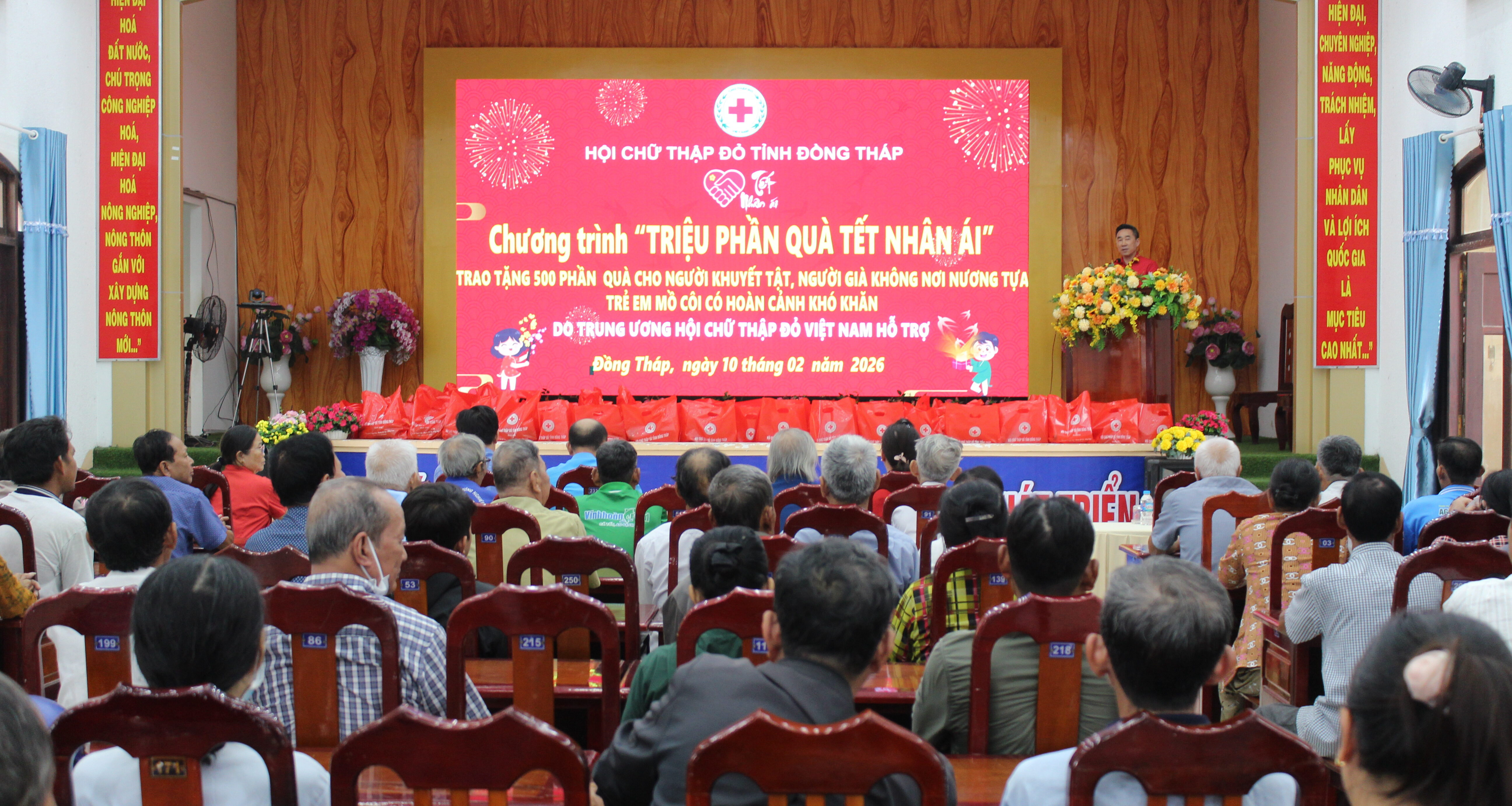 HỘI CHỮ THẬP ĐỎ VIỆT NAM