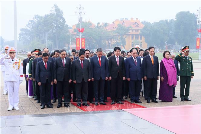 HỘI CHỮ THẬP ĐỎ VIỆT NAM