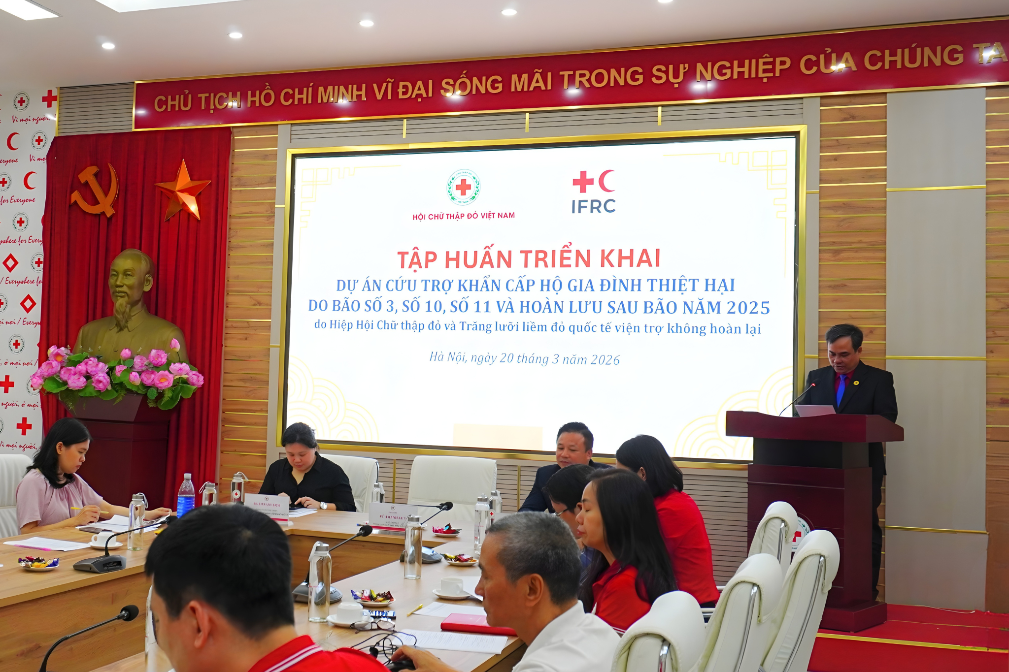 HỘI CHỮ THẬP ĐỎ VIỆT NAM