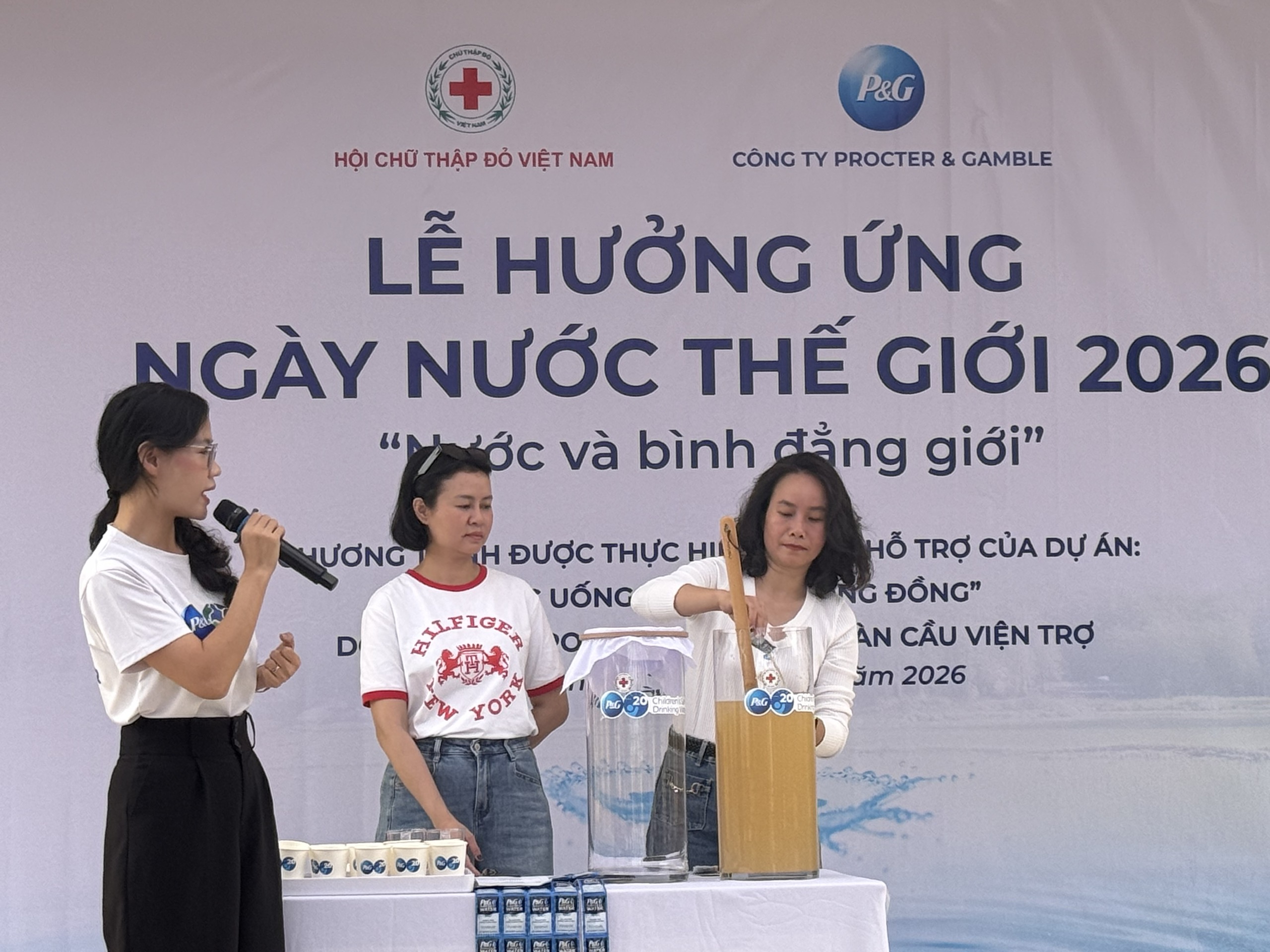 HỘI CHỮ THẬP ĐỎ VIỆT NAM