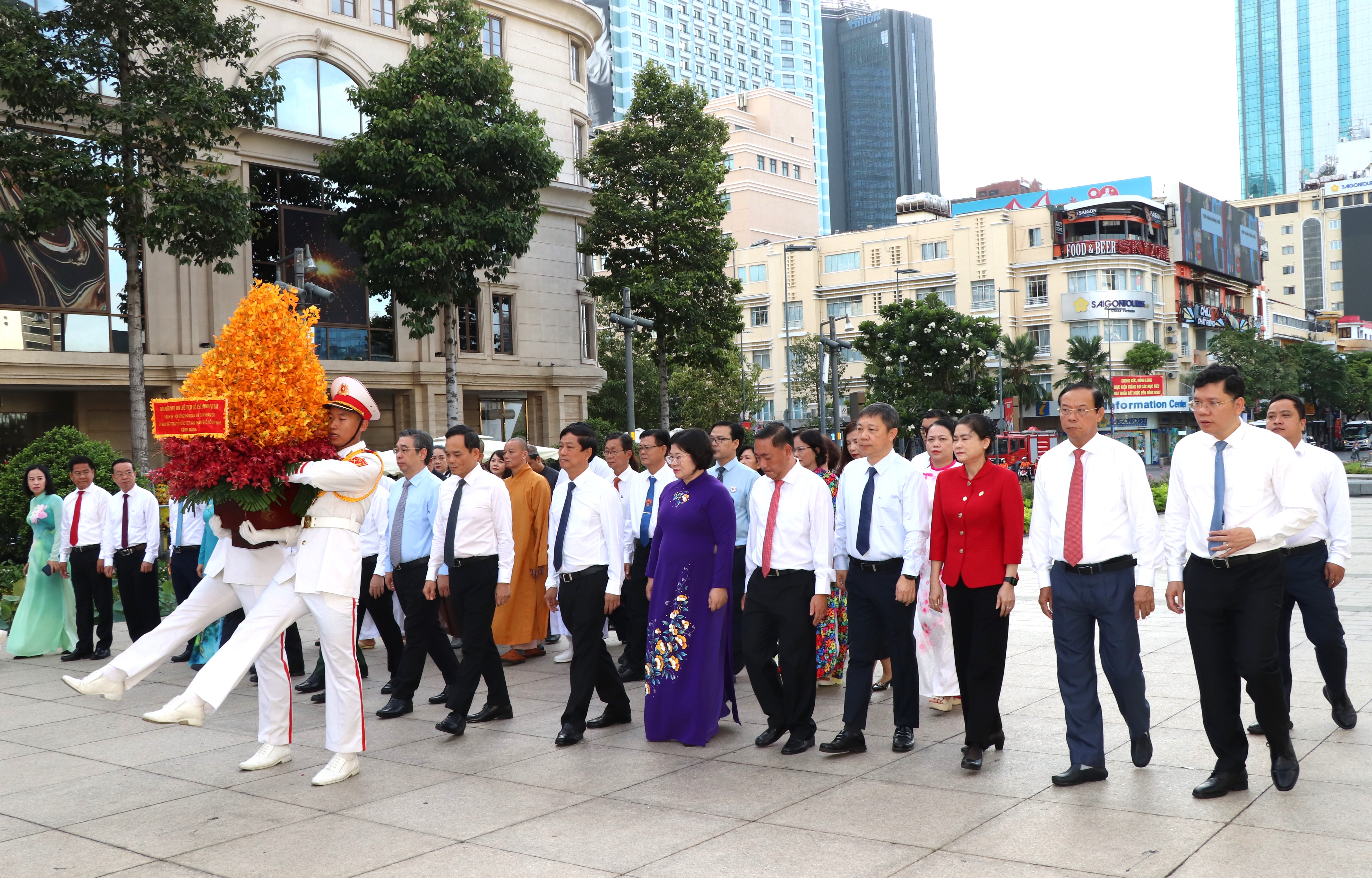 HỘI CHỮ THẬP ĐỎ VIỆT NAM