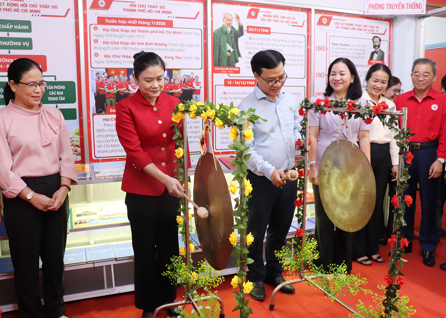 HỘI CHỮ THẬP ĐỎ VIỆT NAM