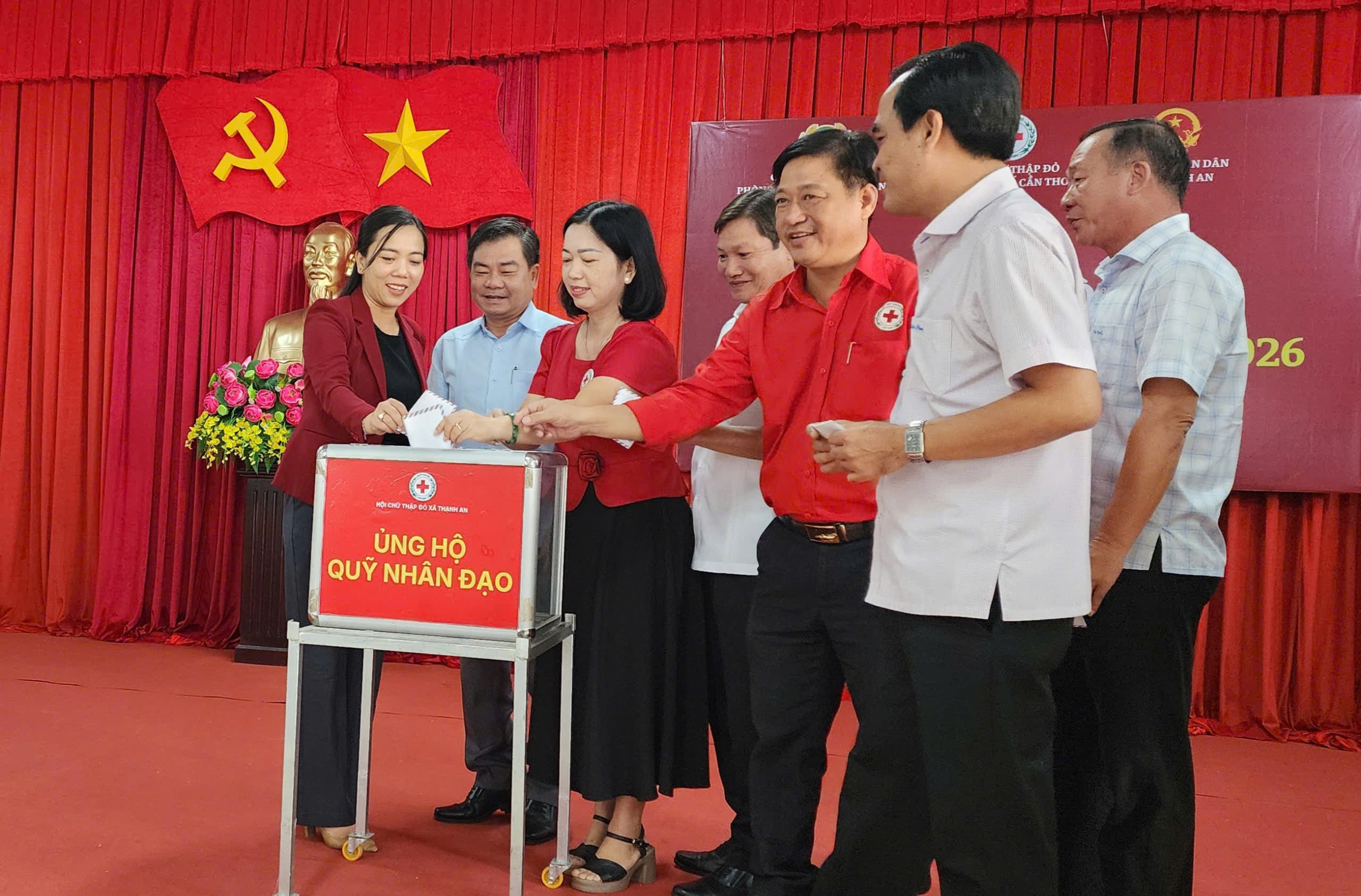 HỘI CHỮ THẬP ĐỎ VIỆT NAM