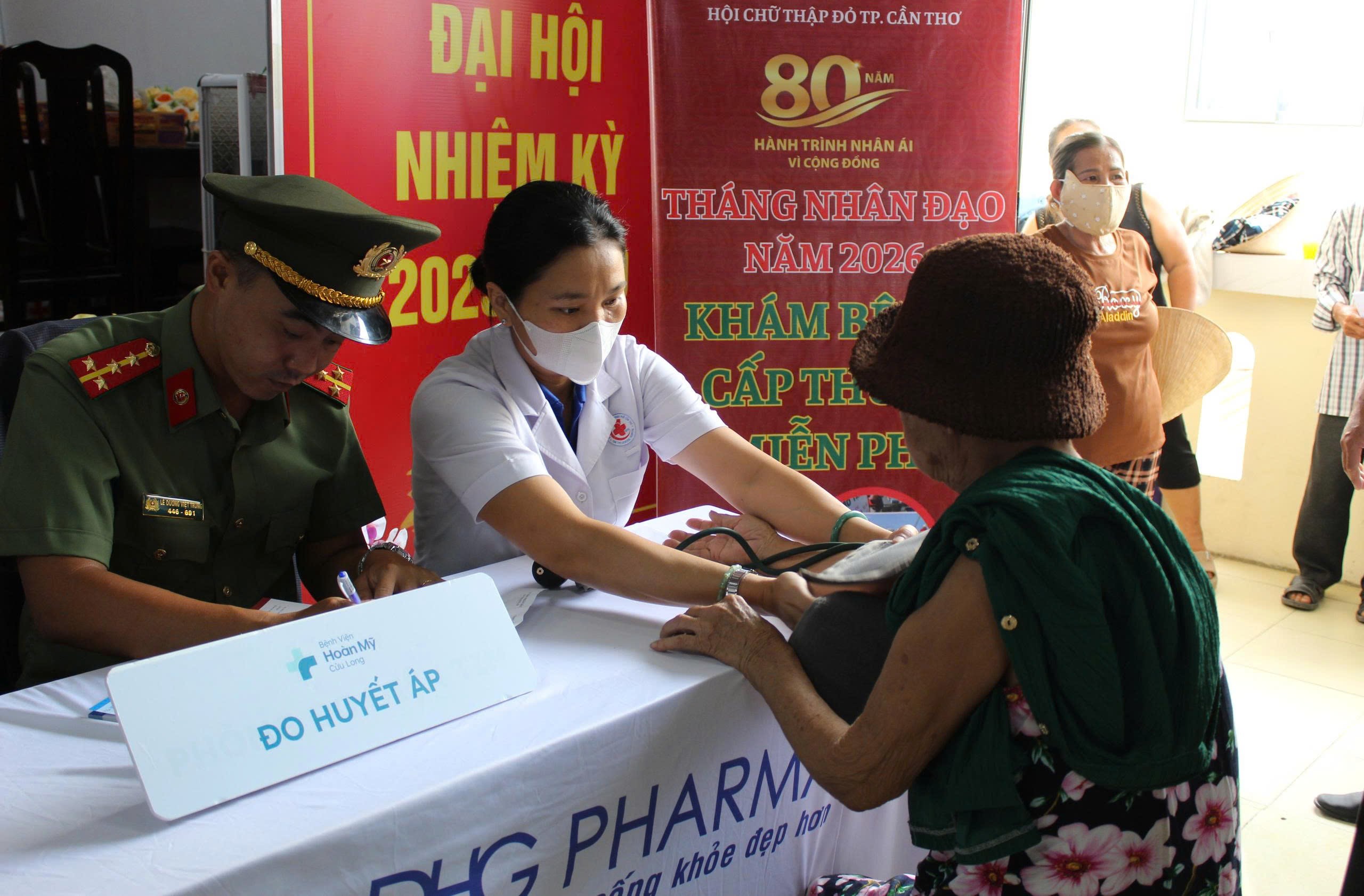 HỘI CHỮ THẬP ĐỎ VIỆT NAM